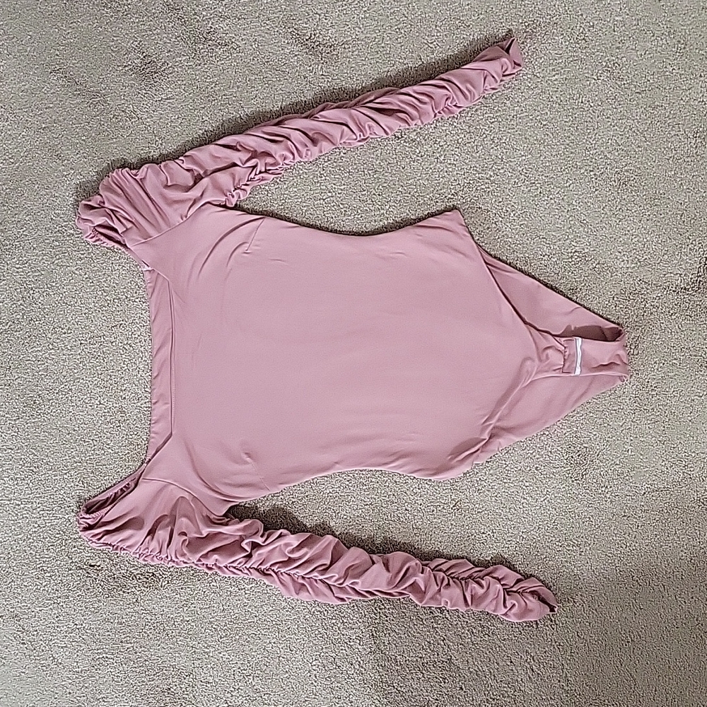 Pink Lily muave ruched long sleeve bodysuit small
